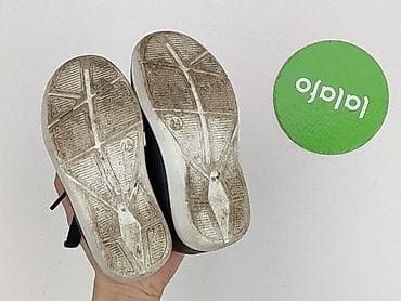dresy skate: Trampki 24, Używany — 4