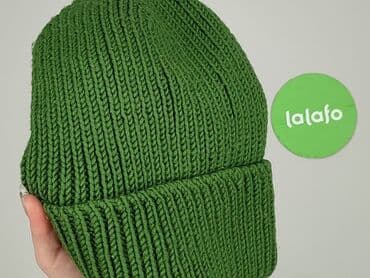 h: Hat, Female, condition - Very good — 4