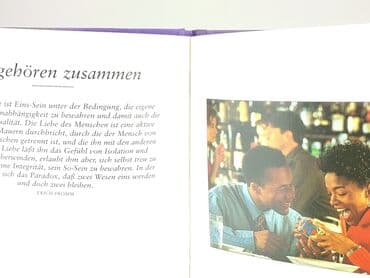 Książki: Książka, gatunek - Literatura faktu, stan - Bardzo dobry — 3