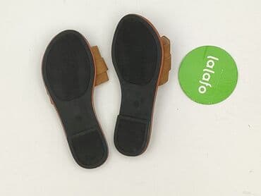 czerwone sandały na koturnie ccc: Klapki damskie, 36 — 3