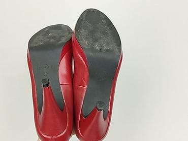 Жіноче взуття: Лофери та туфлі жіночі, розмір 39 — 4