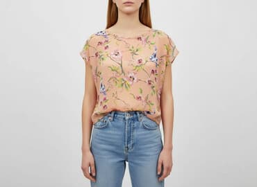 bluzka damska z kwiatem: Bluzka damska, rozmiar One size — 5