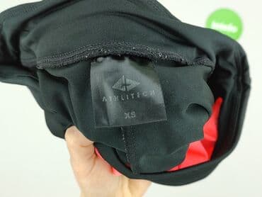 krótkie spodenki i czarne adidasy: Athlitech, Shorts for women, size XS — 4