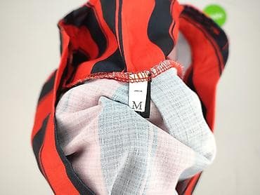 smiths buty: Жіноча блуза, розмір M — 4