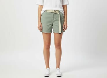 krótkie spodenki zielone: F&F, Szorty damskie, rozmiar M — 7