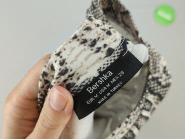 bluzy berska: Bershka, Bluza damska
, rozmiar M — 4
