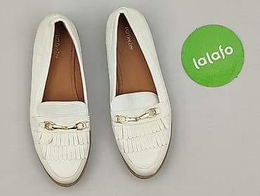 kozaki pull and bear: Flat shoes for women, size 39 — 2