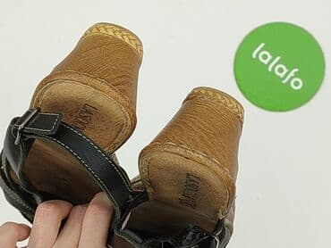 kozaki wiosenne ccc: Sandały damskie, 38 — 5