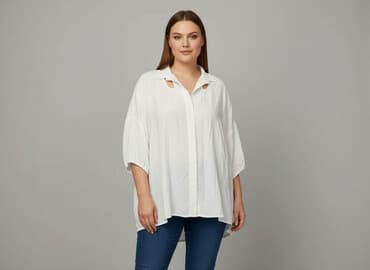 biała koszula damska z aplikacją: New Collection, Сорочка жіноча, розмір 3XL на lalafo.pl — 1 biała koszula damska z aplikacją: New Collection, Сорочка жіноча, розмір 3XL — 1