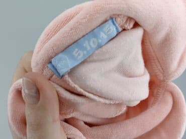 primark piżama hello kitty: Cobbler, 5.10.15, 6-9 months, condition - Very good — 4