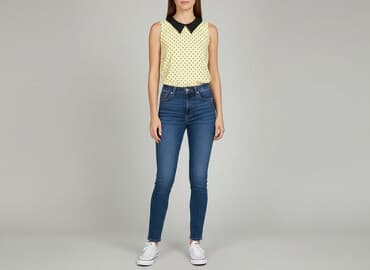 bluzka do jasnego garnituru: Bluzka damska, rozmiar S — 1