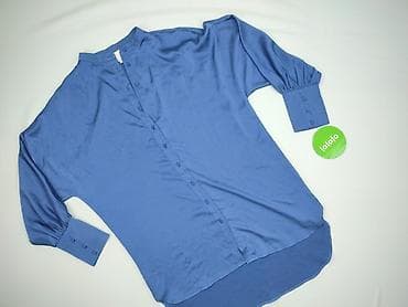 t shirt basic uniqlo: Сорочка жіноча, розмір S на lalafo.pl — 2 t shirt basic uniqlo: Сорочка жіноча, розмір S — 2