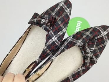 skarpetki z gumową podeszwą ccc: Balerinki damskie, 39 — 5