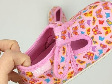 sukienka na wesele dla niemowlaka: Взуття для немовлят, Wojtylko, 22, стан - Дуже гарний на lalafo.pl — 5 sukienka na wesele dla niemowlaka: Взуття для немовлят, Wojtylko, 22, стан - Дуже гарний — 5