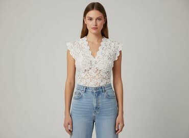 bluzka na drutach na lato: T-shirt damski, rozmiar S — 1