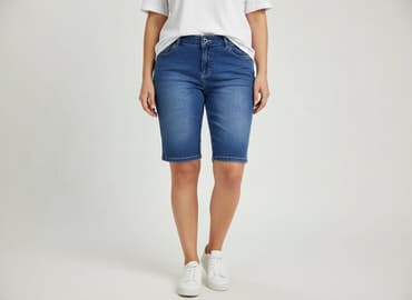 krótkie spodenki alpha industries: Szorty damskie, rozmiar XL — 1