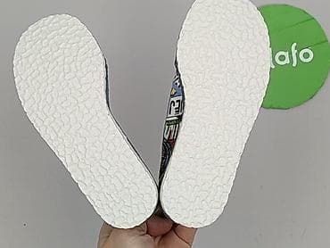 bench buty: Kapcie 25, Nowy — 7