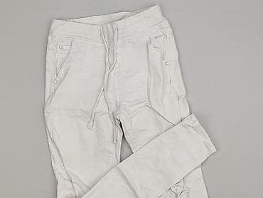 pull and bear joggery damskie: Białe damskie spodnie typu jogger/chinos - Krój: zwężane nogawki — 1