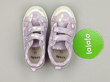 Tramps: Tramps 28, Used — 2