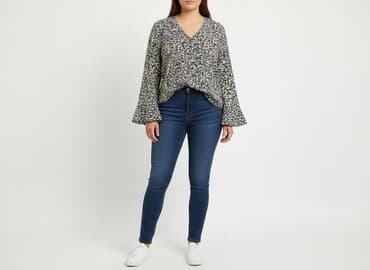 czarne bluzki dekolt v: Bluzka damska, rozmiar 3XL — 6