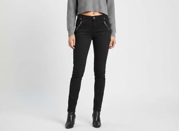 buty do czarnych rajstop: Spodnie materiałowe damskie, rozmiar S — 1