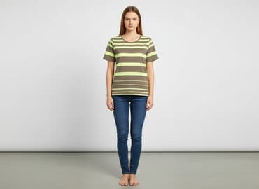 t shirt w czerwone paski: Футболка жіноча, розмір S — 1