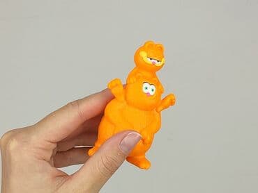 body z napisami allegro: Figurka — 3
