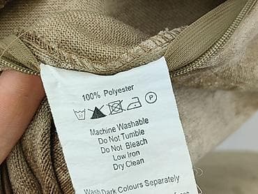 pink candles: Poszewka dekoracyjna Paoletti “Downton” 43x43 cm – kolor mocha - — 5