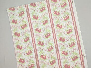 Obrus 150 x 69, kolor - Biały, stan - Bardzo dobry