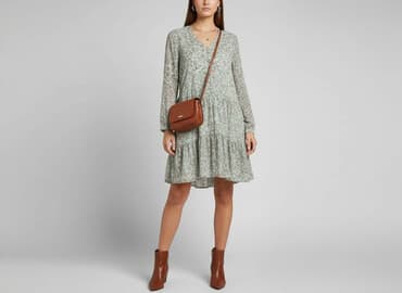 sukienka z haftowanymi kwiatami: Escandelle, Sukienka damska, rozmiar S — 6