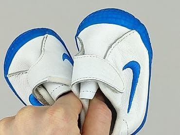 nike performance skarpety: Buciki niemowlęce, Nike, 15 i mniejsze, stan - Idealny — 5