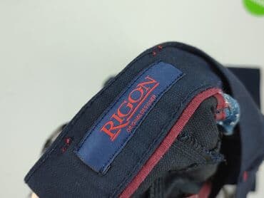 pull and bear bluzy: Chinosy dla mężczyzn, rozmiar L — 4