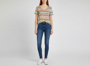 bluzki dla starszych pań po 70 allegro: Women`s T-shirt, size S — 1