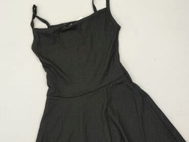 aplikacje z ubraniami: Sukienka damska, rozmiar M — 1