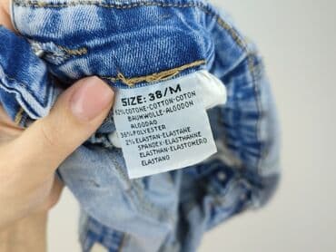 ogrodniczki z krótkimi spodenkami: Nina Carter, Szorty damskie, rozmiar M — 4