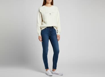 ubrania z misiem: F&F, Bluza damska
, rozmiar S — 1