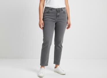 dżinsy damskie xxl: Jeansy damskie, rozmiar 3XL — 7