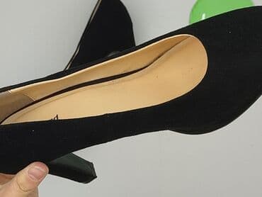 kozaki zimowe w ccc: Półbuty damskie, 40 — 5