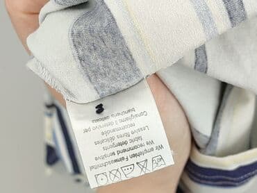 doze t shirt: Women`s polo shirt, size L — 6