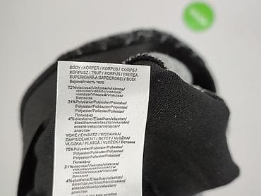 shoe: Women`s skirt, size XS — 5