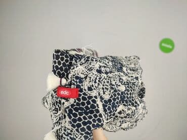 h: Neckerchief, Female, condition - Very good — 4