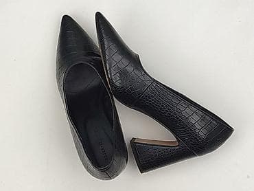 bujak: Czółenka damskie Reserved - Model: klasyczne czółenka z noskiem w — 1