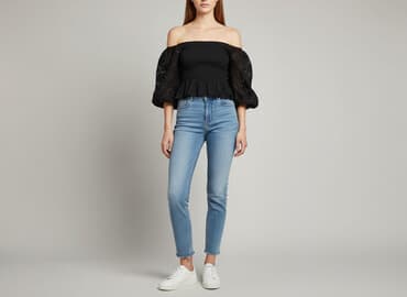 czarne bluzki z rozszerzanymi rękawami: Boohoo, Women`s top, size S — 1