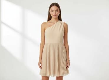 długa sukienki na jedno ramię: CM, Sukienka damska, rozmiar M — 1