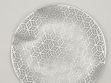 Serwetka 38 x 38, kolor - Srebny, stan - Bardzo dobry