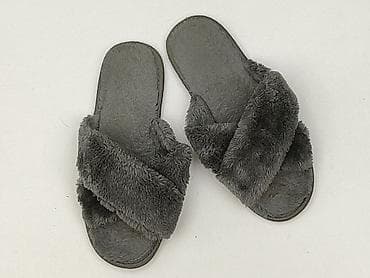 klapki pluszowe nike: Kapcie damskie, rozmiar 39 — 1