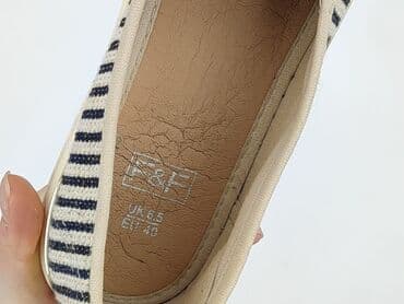 tk maxx klapki: F&F, Półbuty damskie, rozmiar 40 — 6