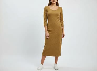 sukienki z wycięciem: Sukienka damska, rozmiar M — 1