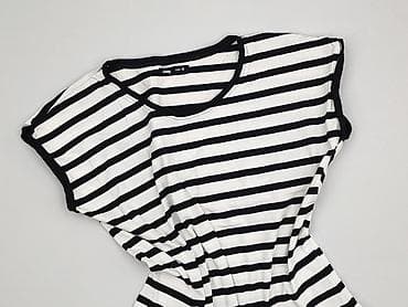 serum tshirt: Sinsay, T-shirt damski, rozmiar M — 1