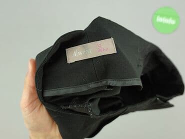 krótkie spodenki i nogi z cellulitem: Awear, Szorty damskie, rozmiar L — 4